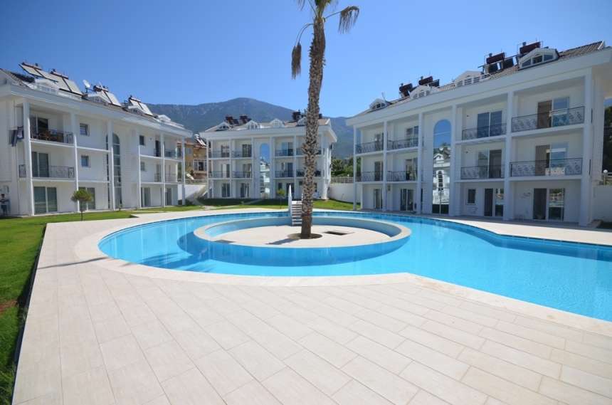 Luxury 3-Bed Ovacik Apartment - Large communal pool