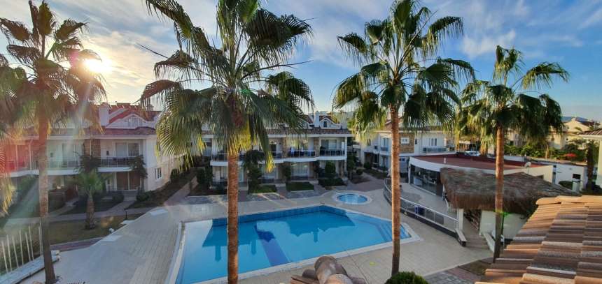 Calis Apartment Near The Beach - Well-kept complex