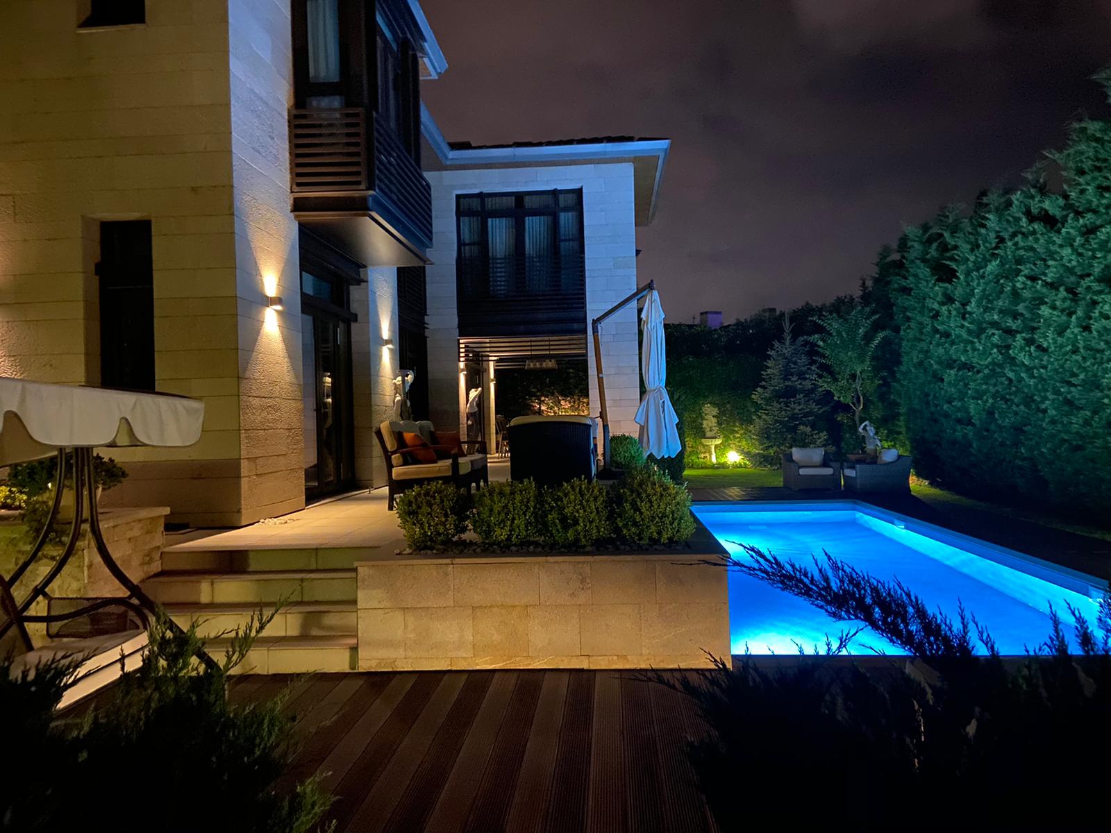 Prestigious Nature View Istanbul Villa - Private pool