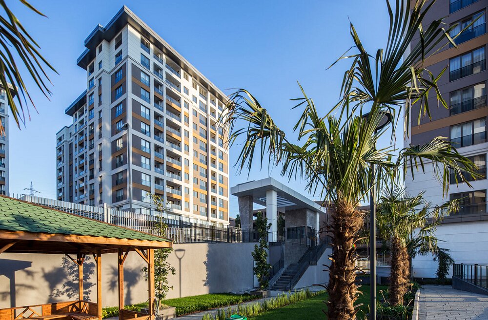 New Luxury Apartments - Istanbul City Centre - Seating areas and gardens