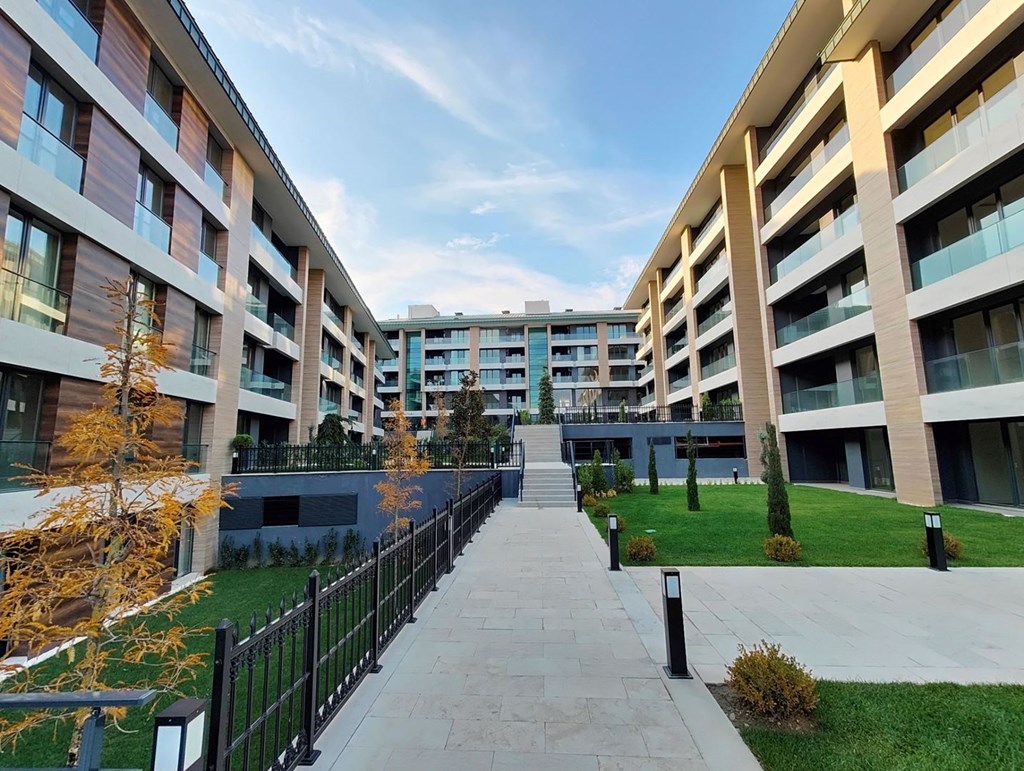 Sea View Istanbul Apartments - Buyukcekmece - Modern Complex