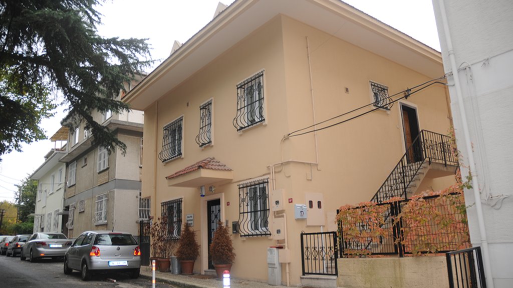Istanbul House For Sale In Prestigious Bebek - Exterior