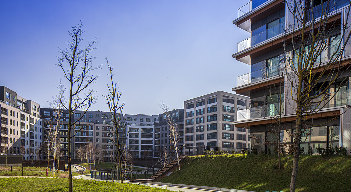 New Sea View Apartments - Asian Istanbul - Glass balconies