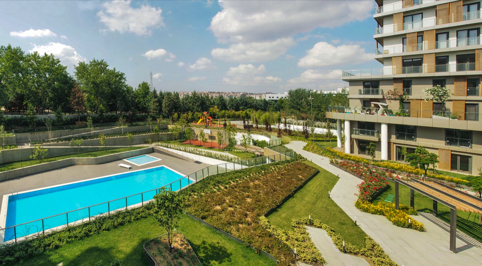 Nature View Luxury Istanbul Apartments - Outdoor pool