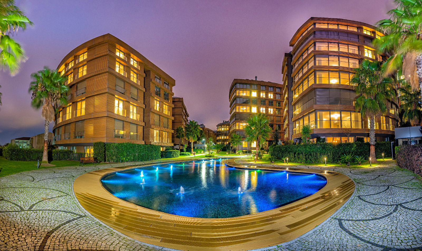 Asian Istanbul Prestigious Apartments - Low-rise complex