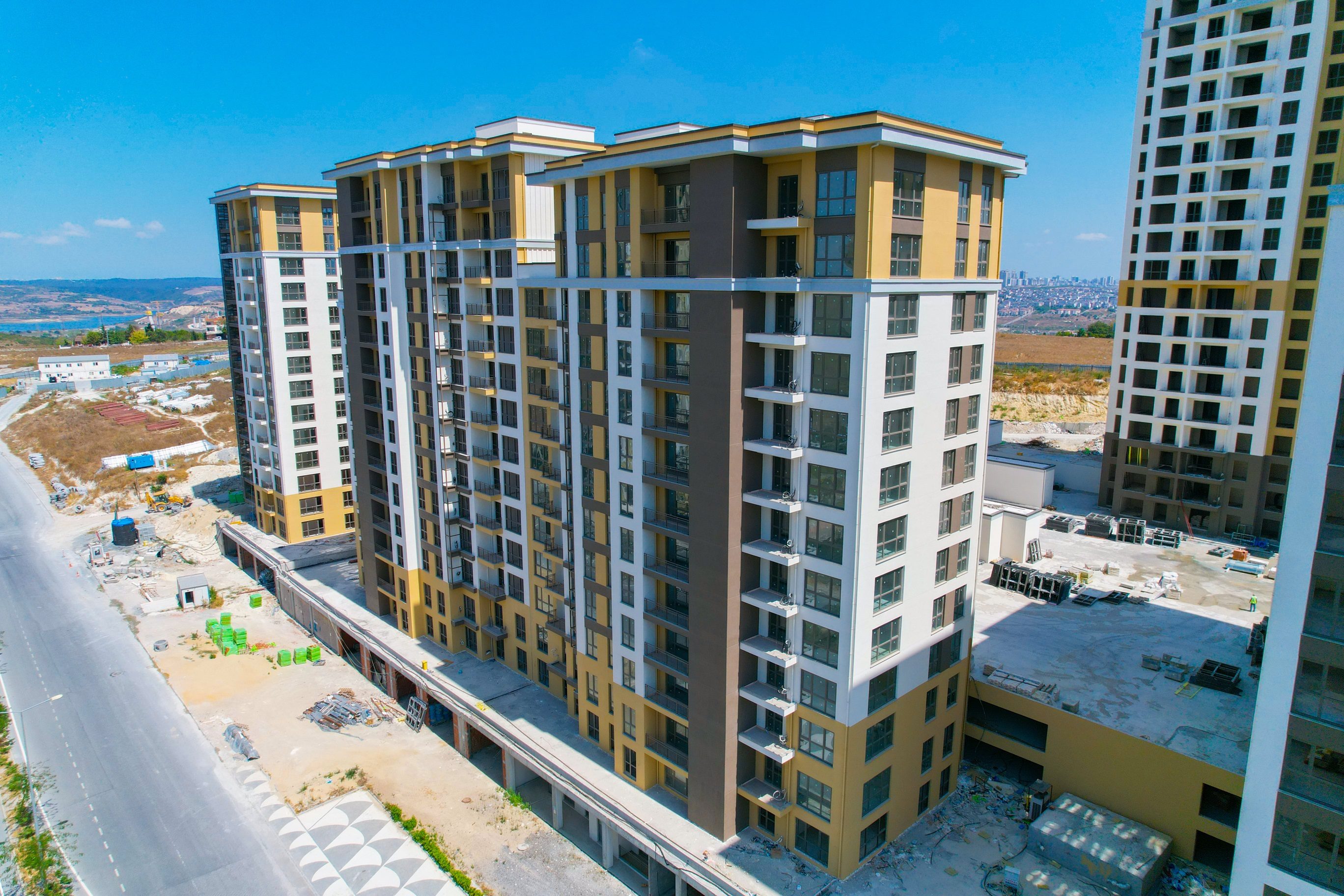 Luxury Istanbul Apartments For Sale - Simple blocks of luxury apartments