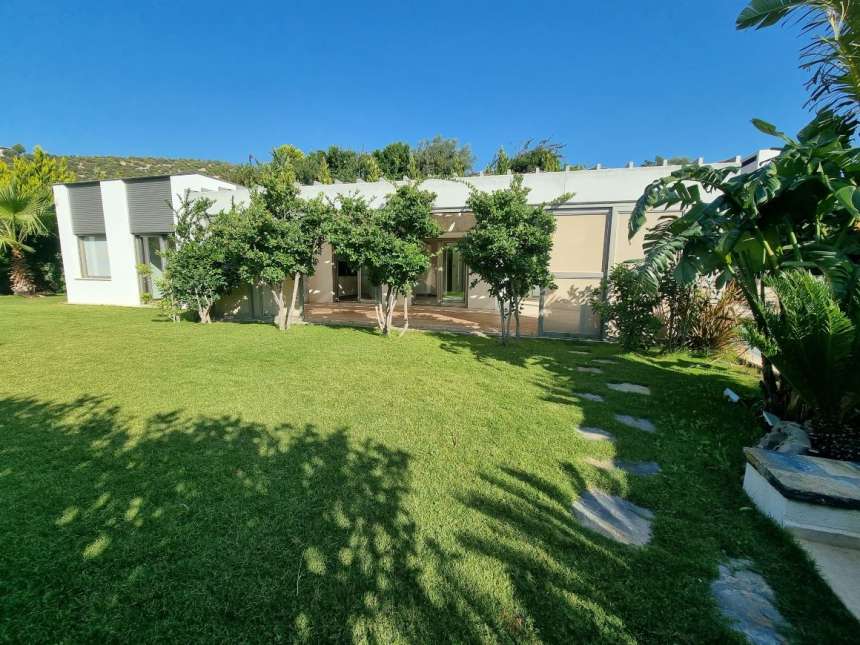 Luxury Konacik Bungalow - Nature Views - Very private mature gardens