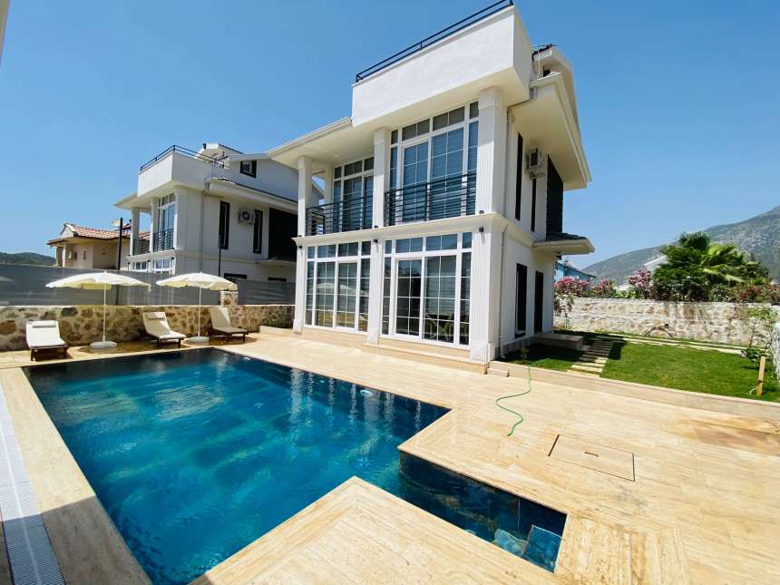 Private 3-Bed Luxury Ovacik Villa - Walk-in swimming pool