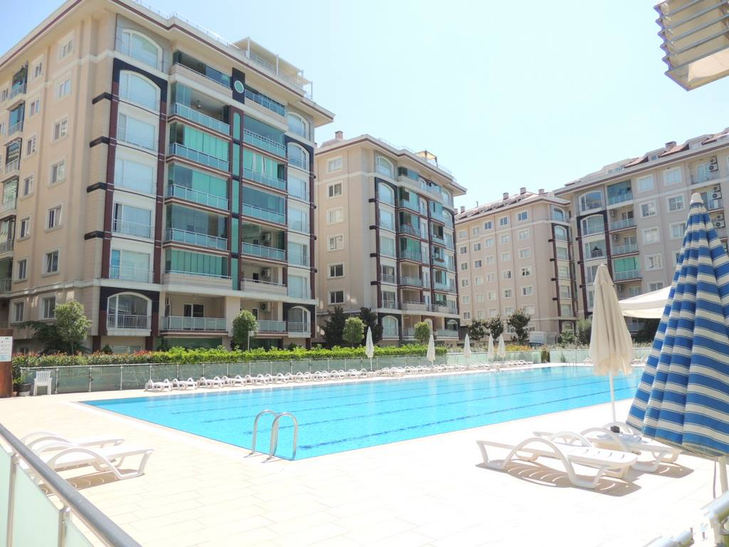 Istanbul Penthouses - Sea & Lake Views - New modern complex