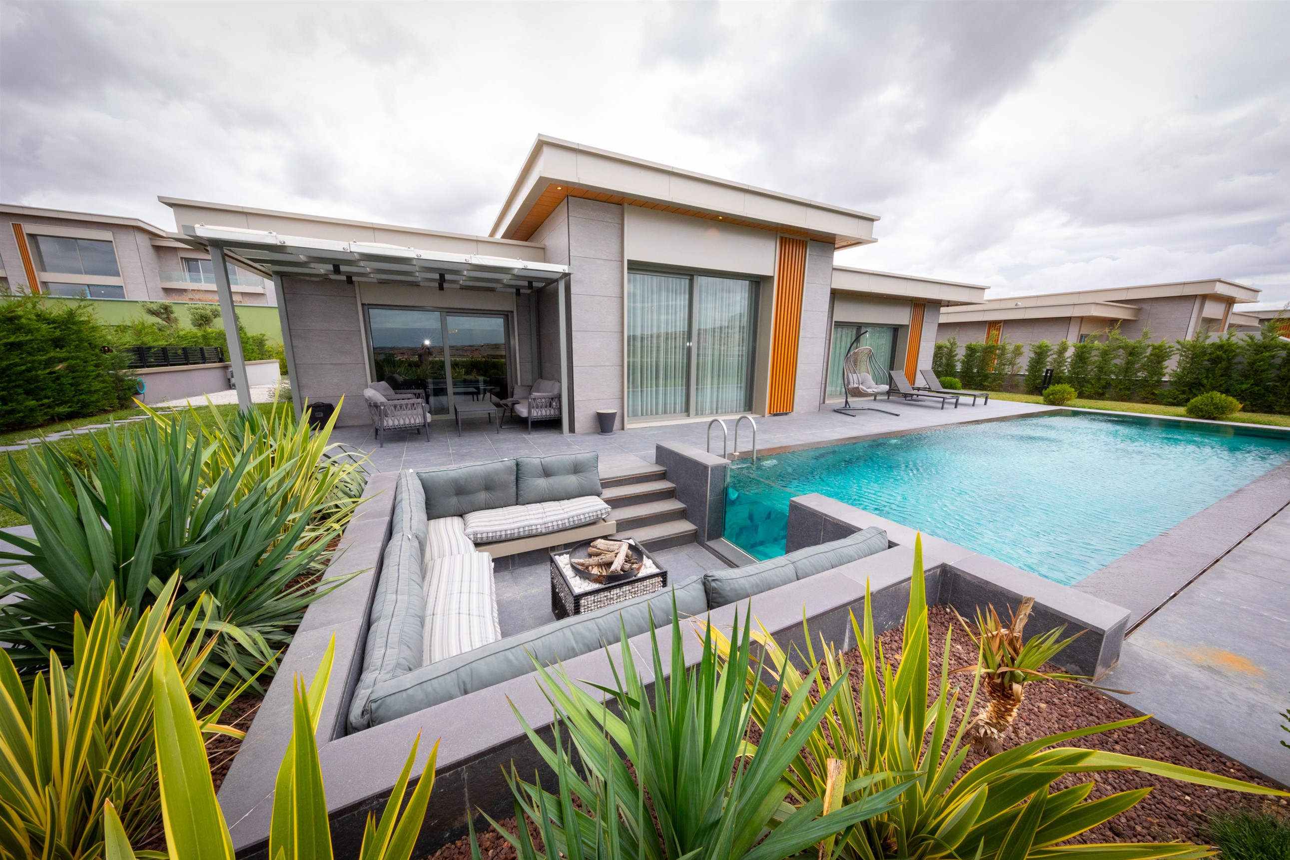 New Built Property In Istanbul For Sale - Main view of newly-built villa with pool