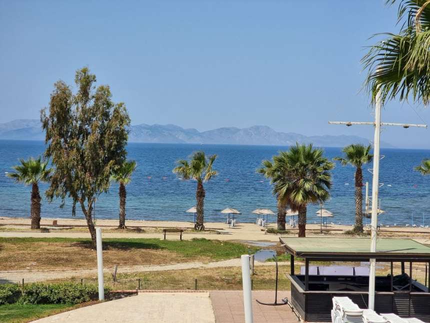 Kadikalesi Sea Front Apartment - Bodrum - Private beach