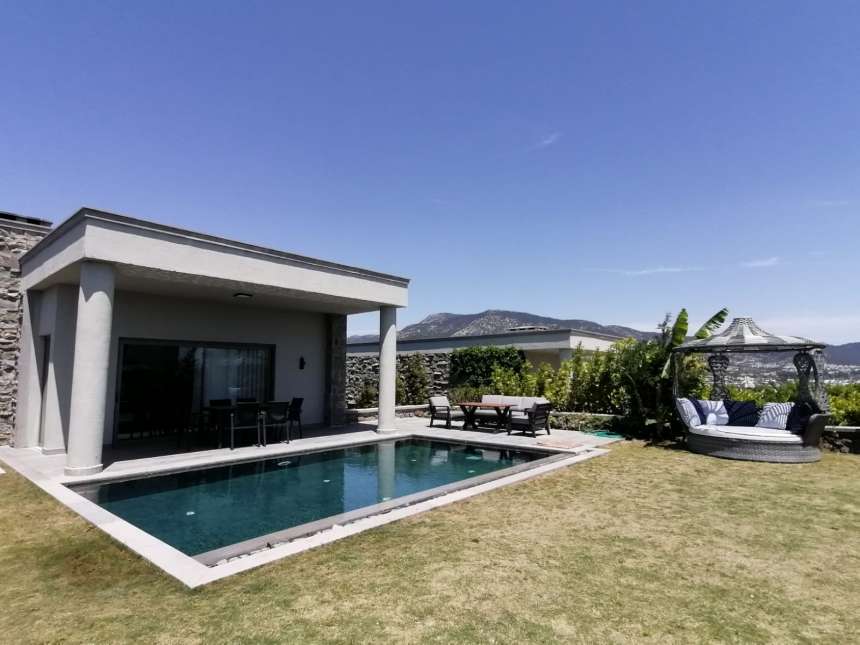 Sea View Villas - Bitez, Bodrum - Large private gardens