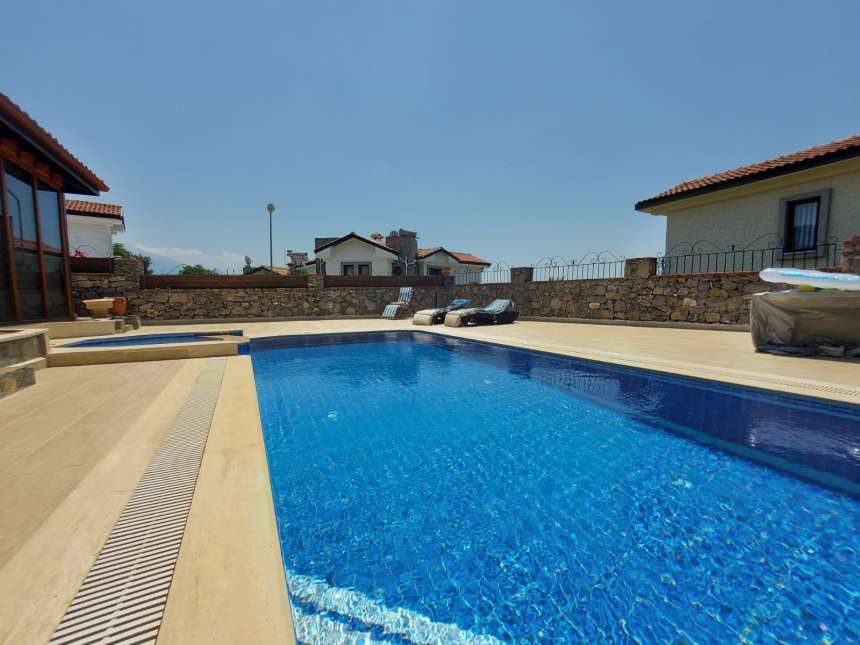 Nature View Villa In Seydikemer - Walk-in pool