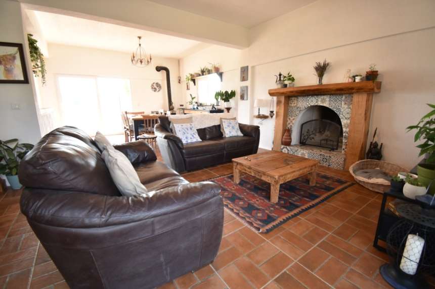 Fethiye Farmhouse - Countryside Location - Lounge with open fire