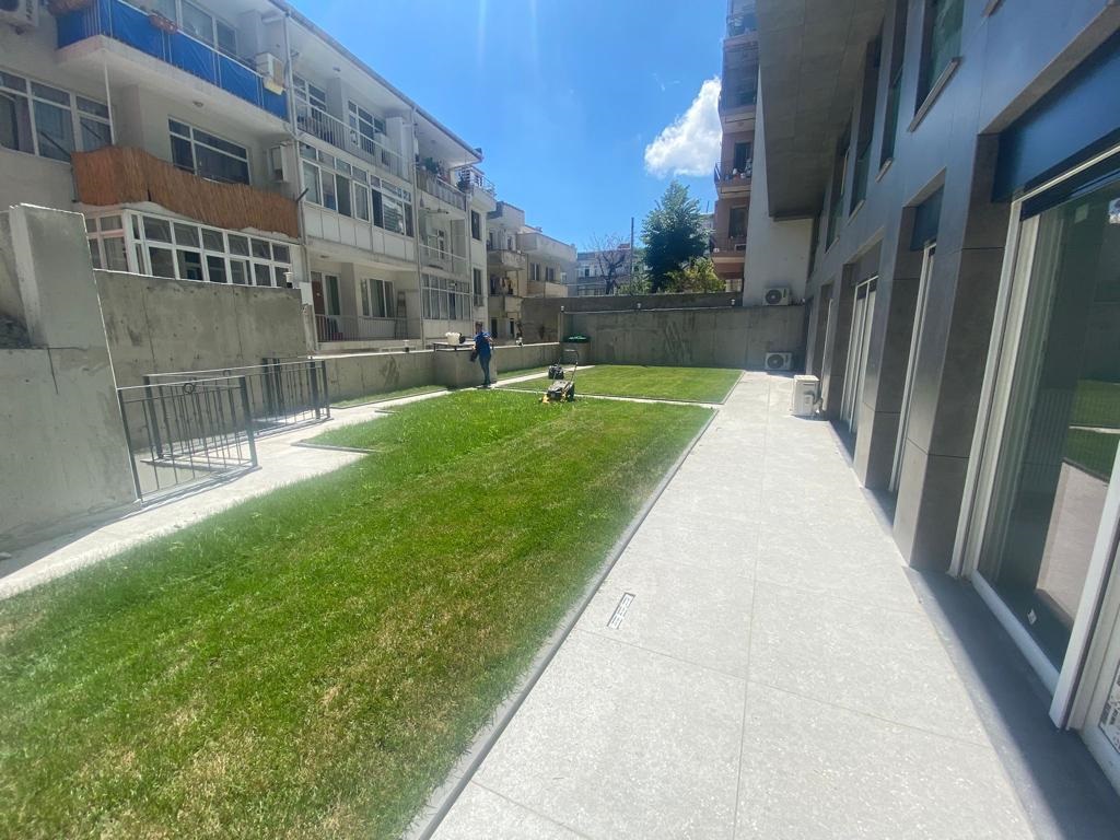 Istanbul Garden Apartment - Besiktas - Large terrace