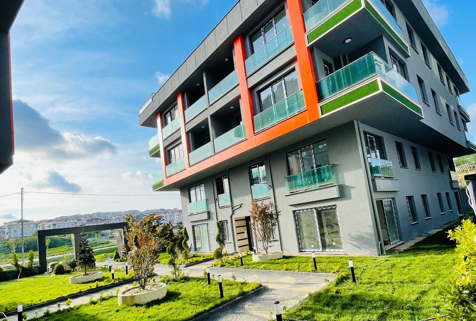 Luxury Smart Home Istanbul Apartments - Walled and gated