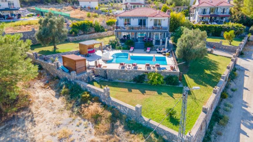 3-Bed Villa In Seydikemer - Fethiye - 1,400m2 private plot