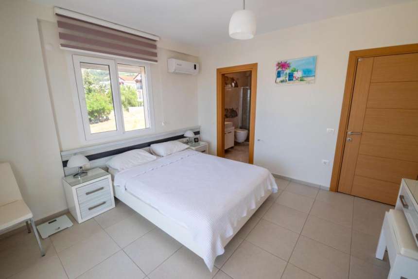 Fethiye-Ovacik-Villa-Mountain-View-Bedroom