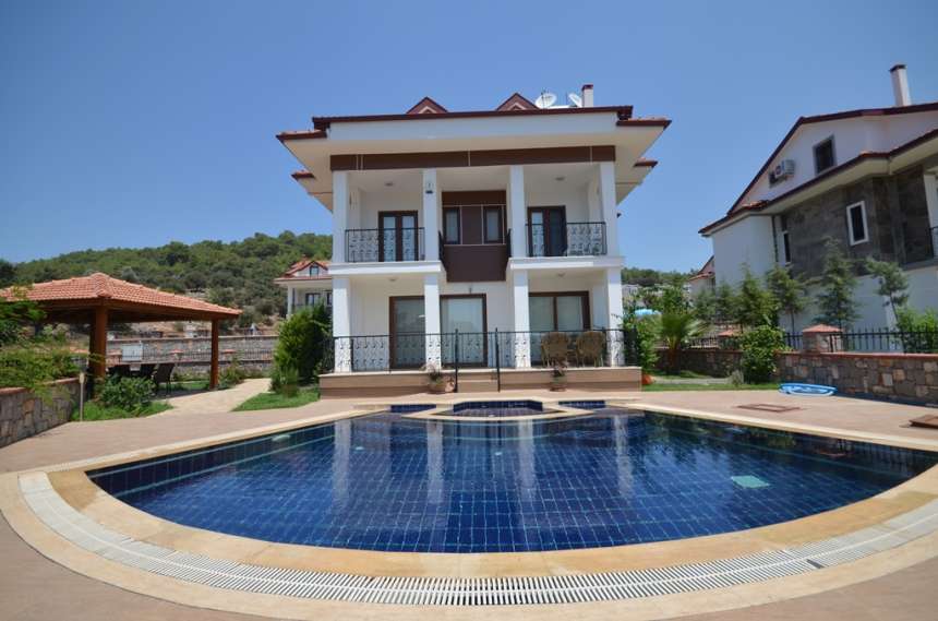 Fully Furnished Stylish Ovacik Villa