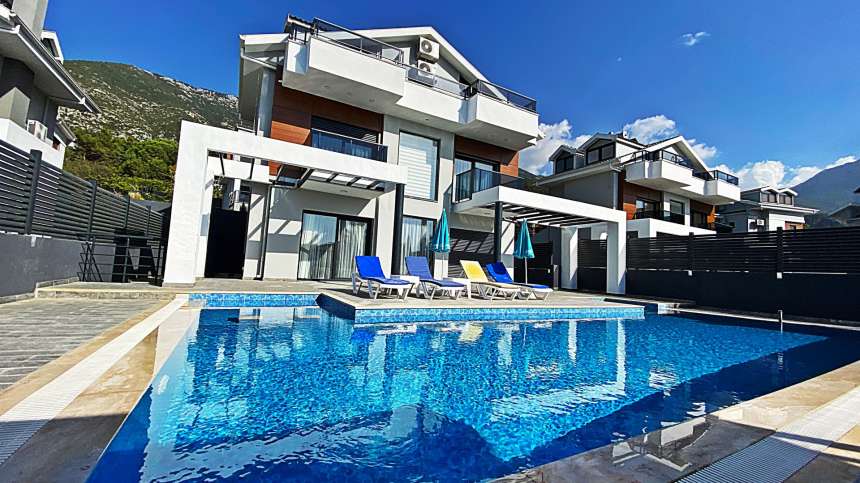 Newly Built Ovacık Detached Villa- Walled Garden