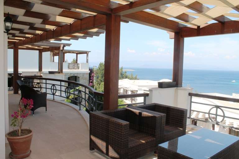 	 Contemporary Seafront Apartments,Turkbuku|Bodrum - More balcony views