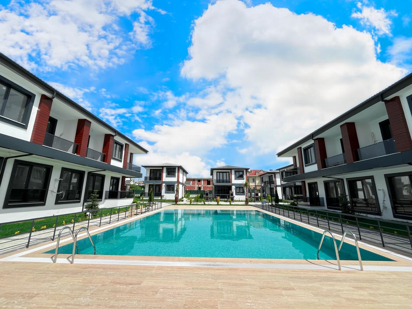 Newly Built Sea View Istanbul Property For Sale  - /enticing shared pool