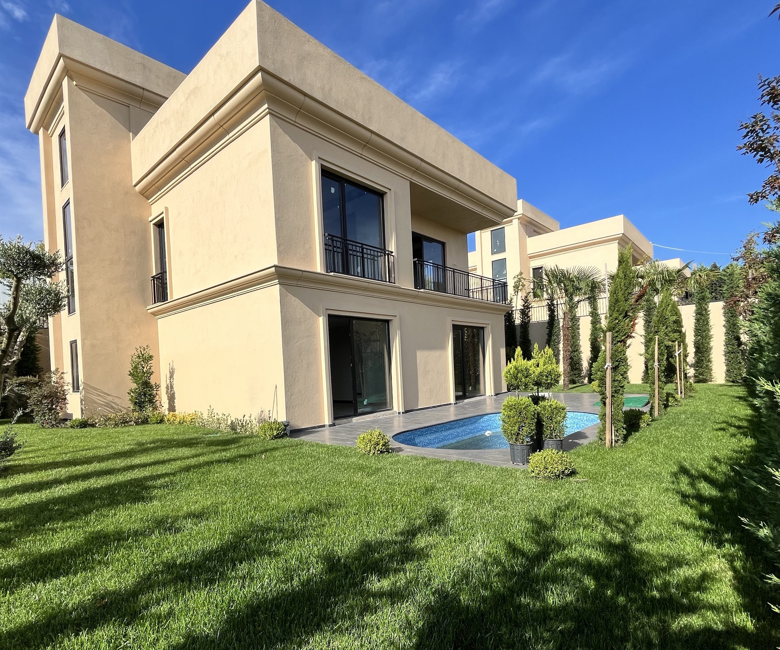 Off-Plan Arnavutkoy Villas - Gorgeous duplex villas