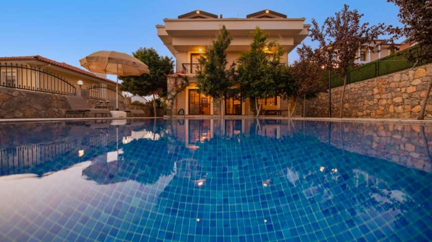 5-Bed Ovacik Villa- Private Pool