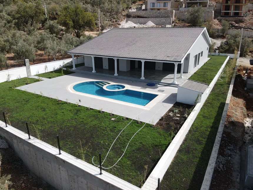 3-Bed Uzumlu Bungalow-Private Plot