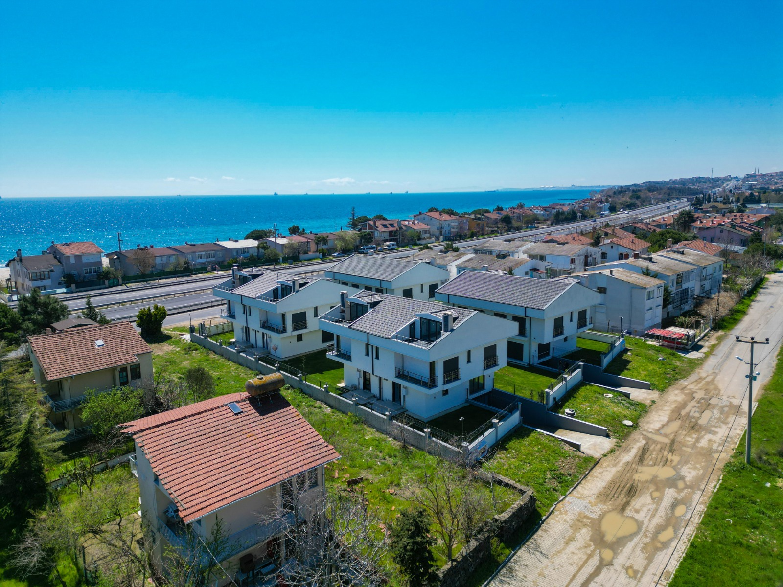 	 Istanbul Silivri New Built Villas - Stunning Sea Views