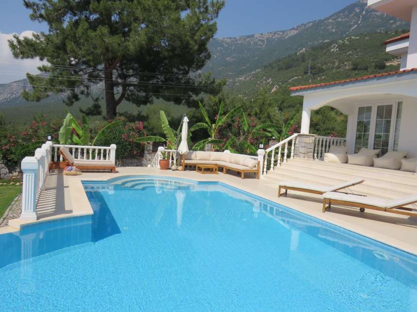 5-Bed Ovacık Villa- Private Pool