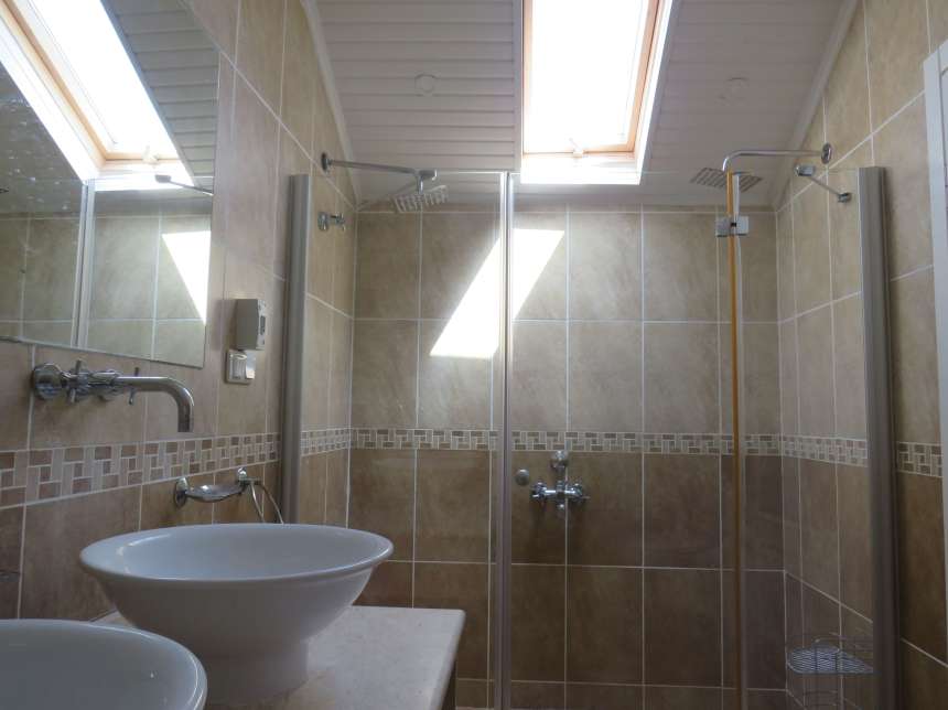 5-Bed Ovacık Villa- Fully Tiled Shower Room