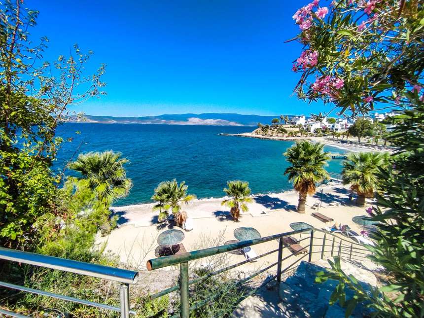 3-Bed Gulluk Villa-Private Beach