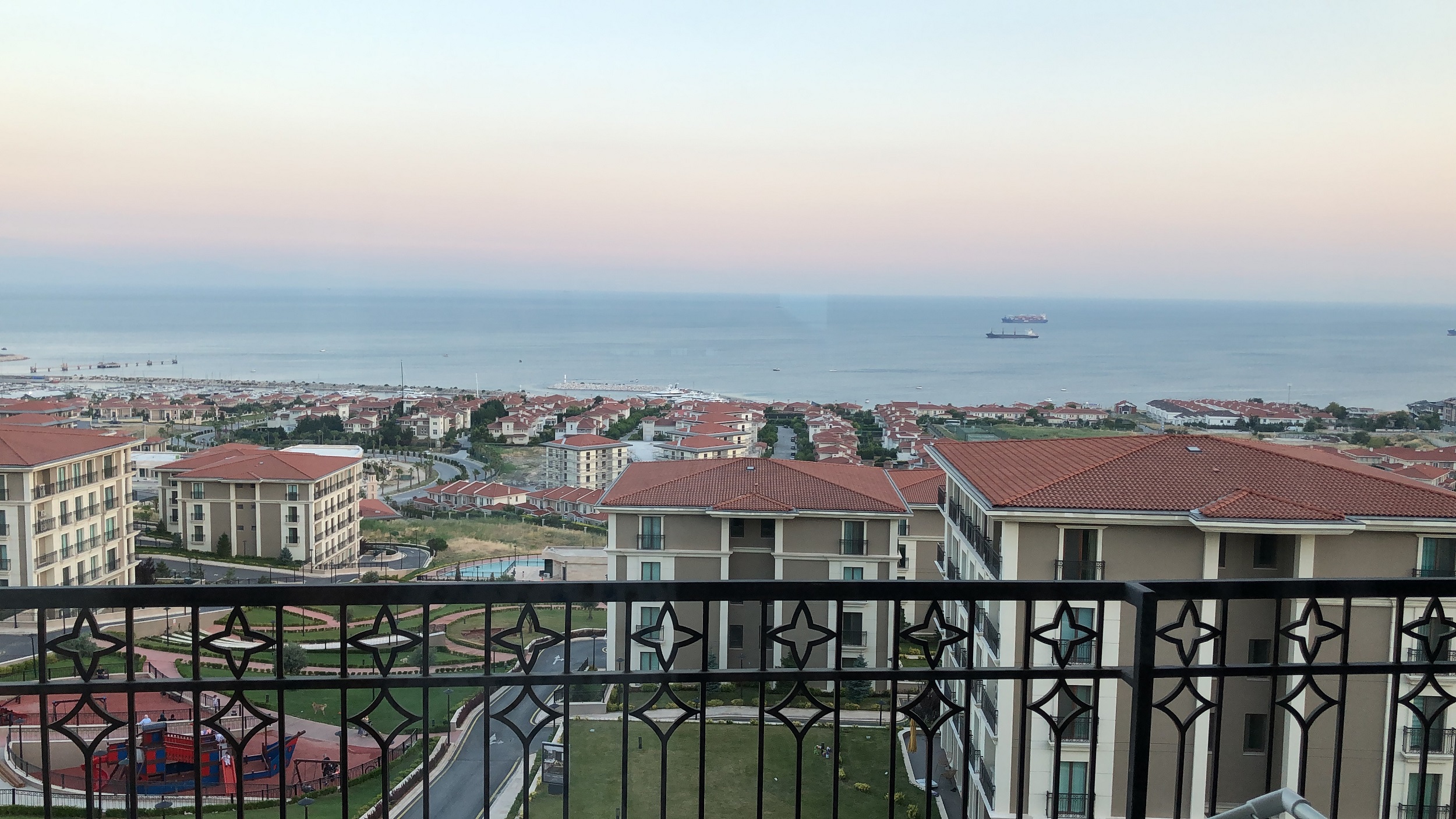 Sea Front Luxury Properties For Sale In Istanbul - Sea views