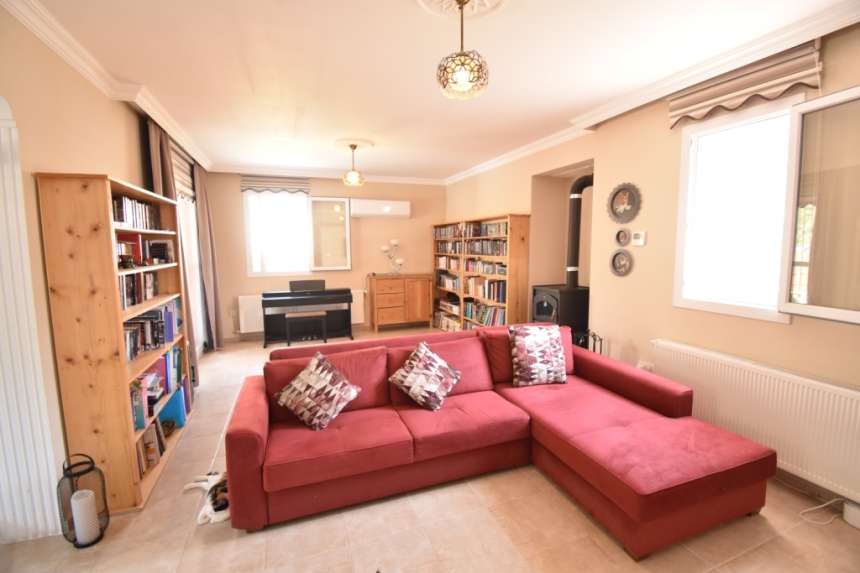 Bespoke Luxury Villa In Fethiye For Sale – Bright and airy lounge