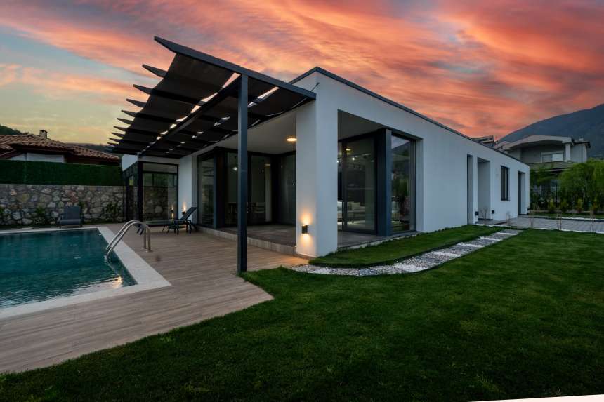 A Stylish Uzumlu Bungalow For Sale - Main view of the bungalow and private exterior