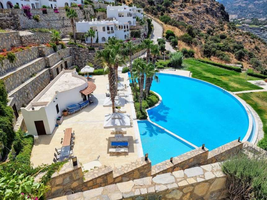 Meticulous Sea View Yalikavak Villa For Sale – Communal swimming pool and social areas