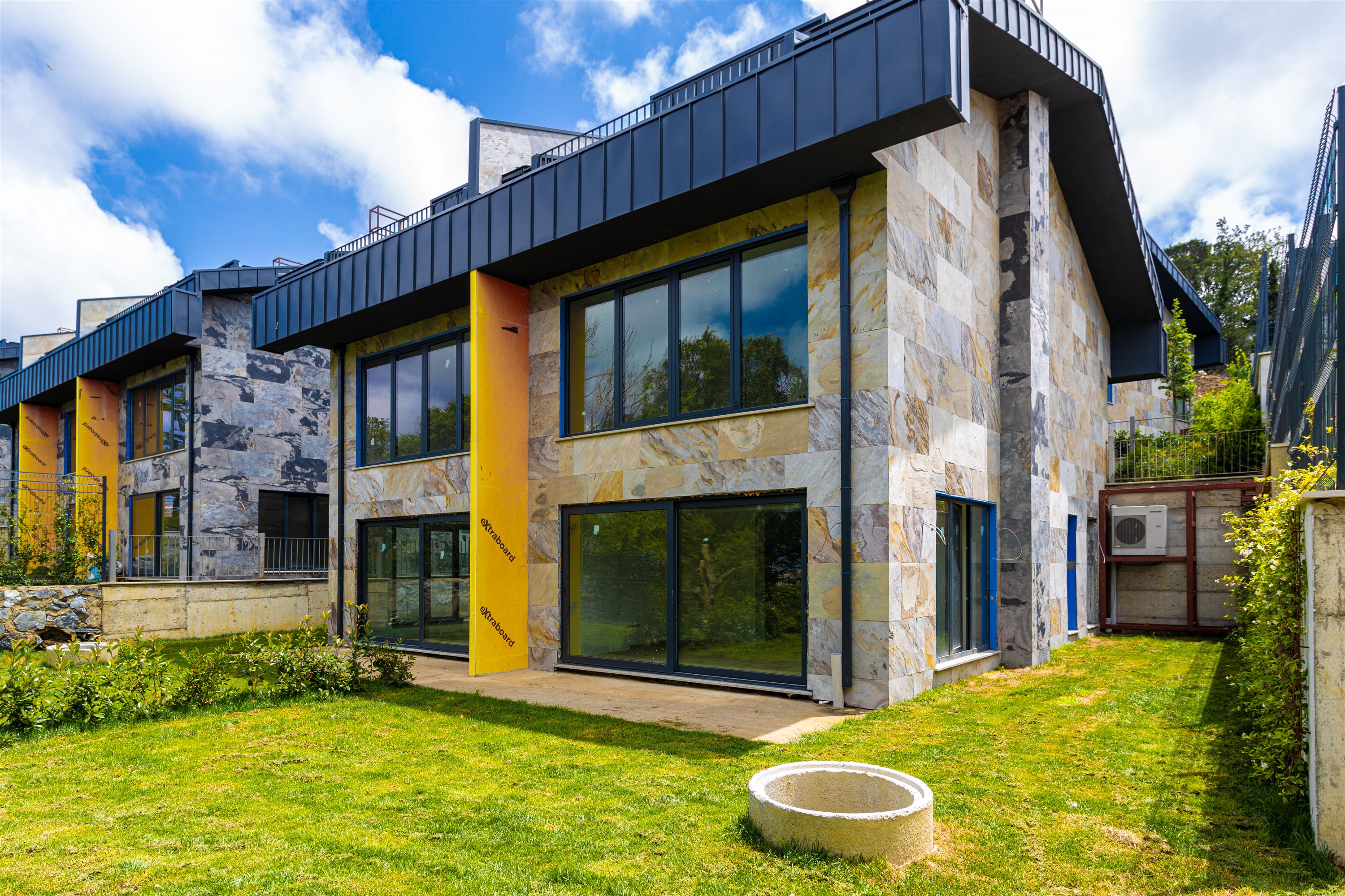 Prestigious Smart Home Villas In Istanbul For Sale - Main view of the smart home villa