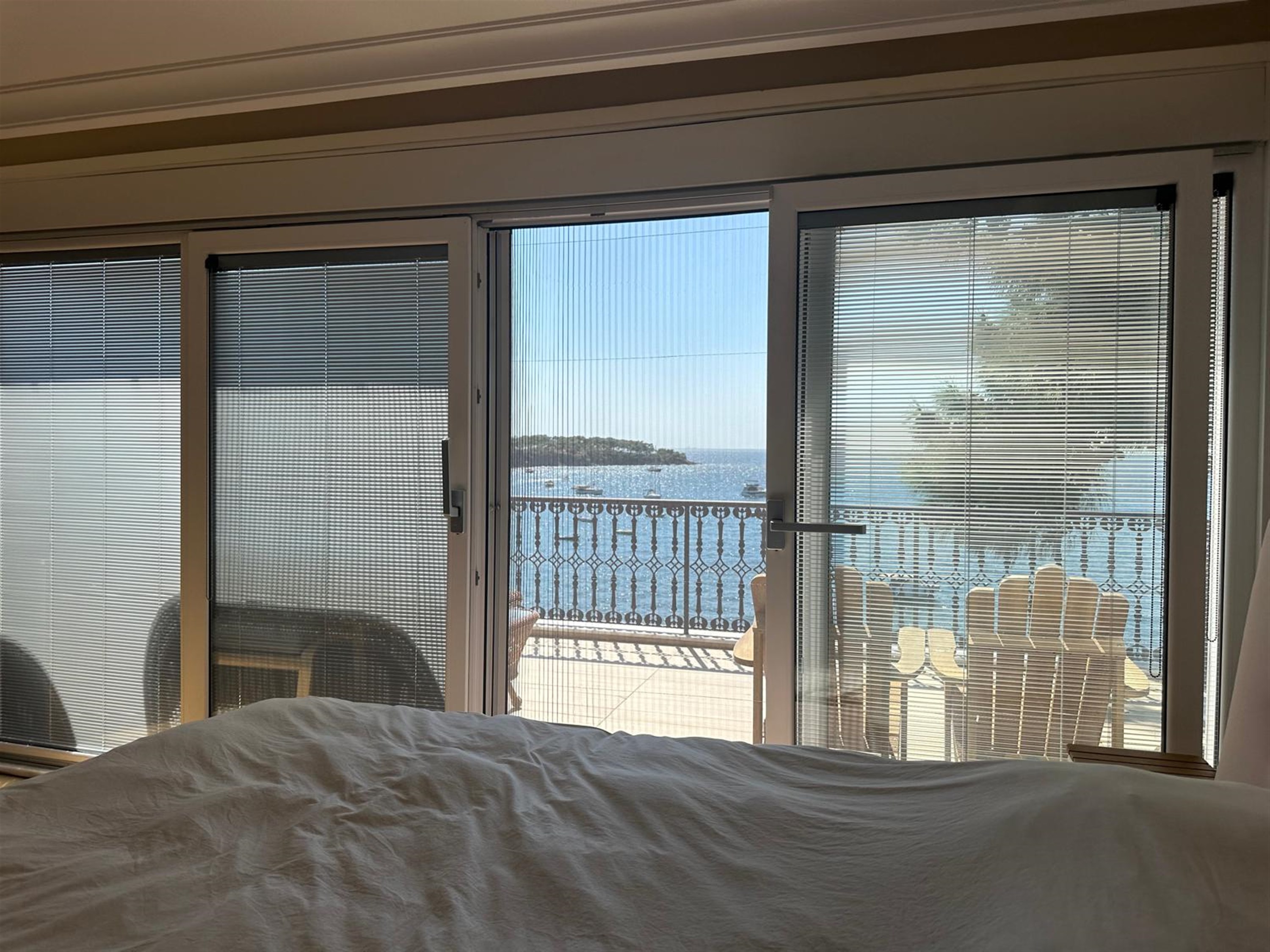 Spectacular Smart-Home Property For Sale In Buyukada, Istanbul - Double bedroom with fantastic sea views