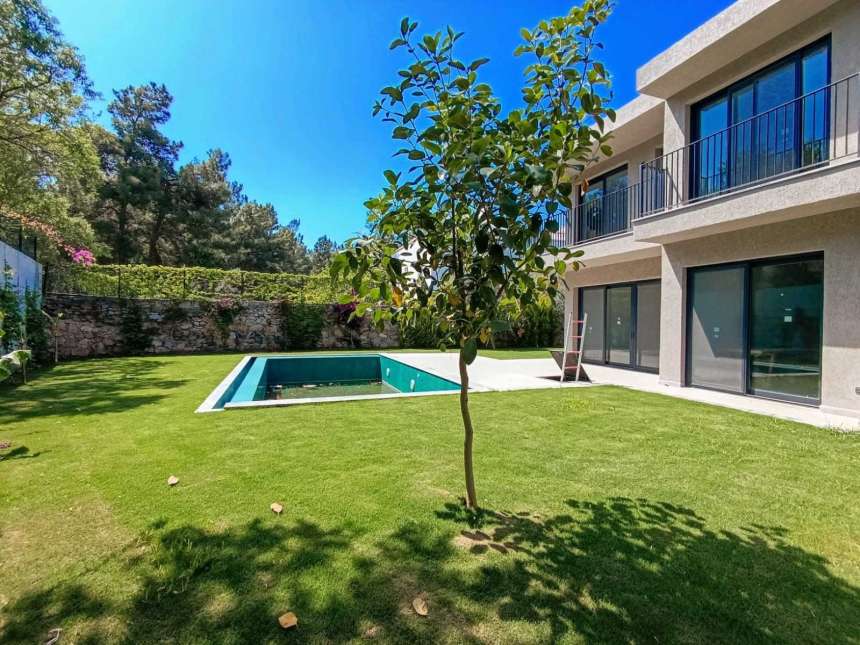 Ultra-Modern Twin Villa In Milas, Bodrum For Sale - Stunning outdoor space