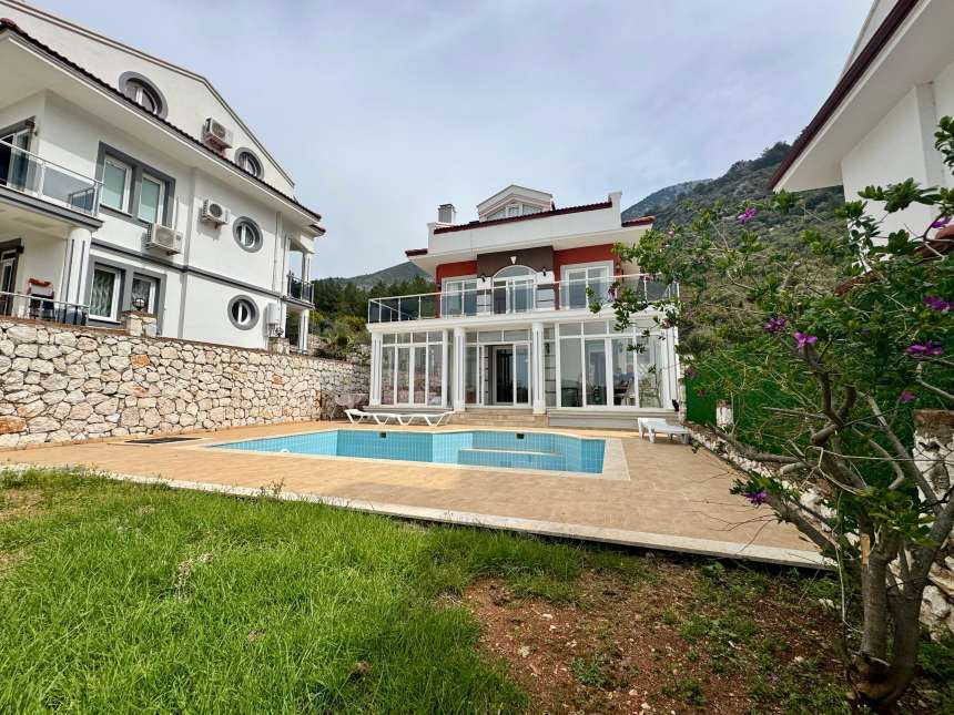 Detached Triplex Fethiye Property For Sale - A private plot and swimming pool