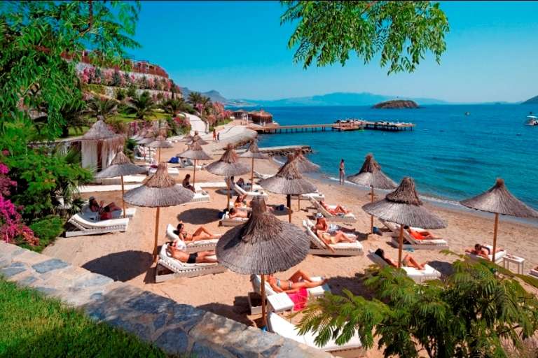 Idyllic Sea View Apartment In Gumusluk, Bodrum For Sale – Private beach