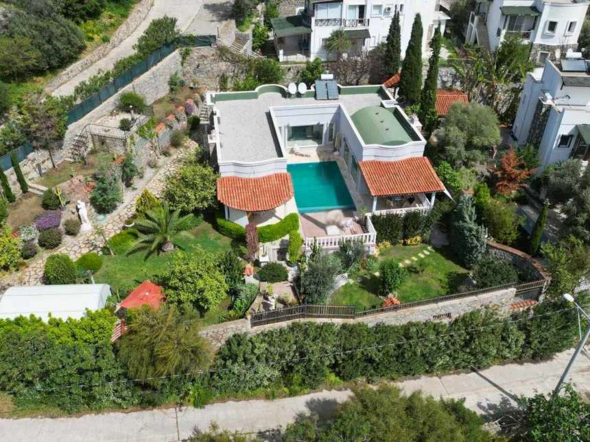 Single-Level Bodrum Property For Sale In Yalikavak - Arial view over the villa and local area