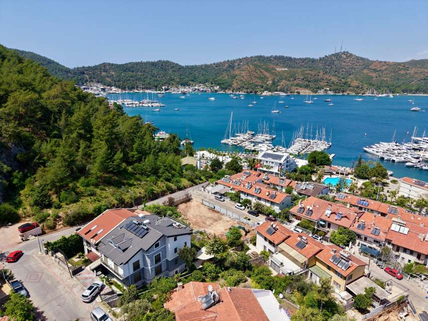 Sea-View Property For Sale In Fethiye - A desirable apartment with full sea views