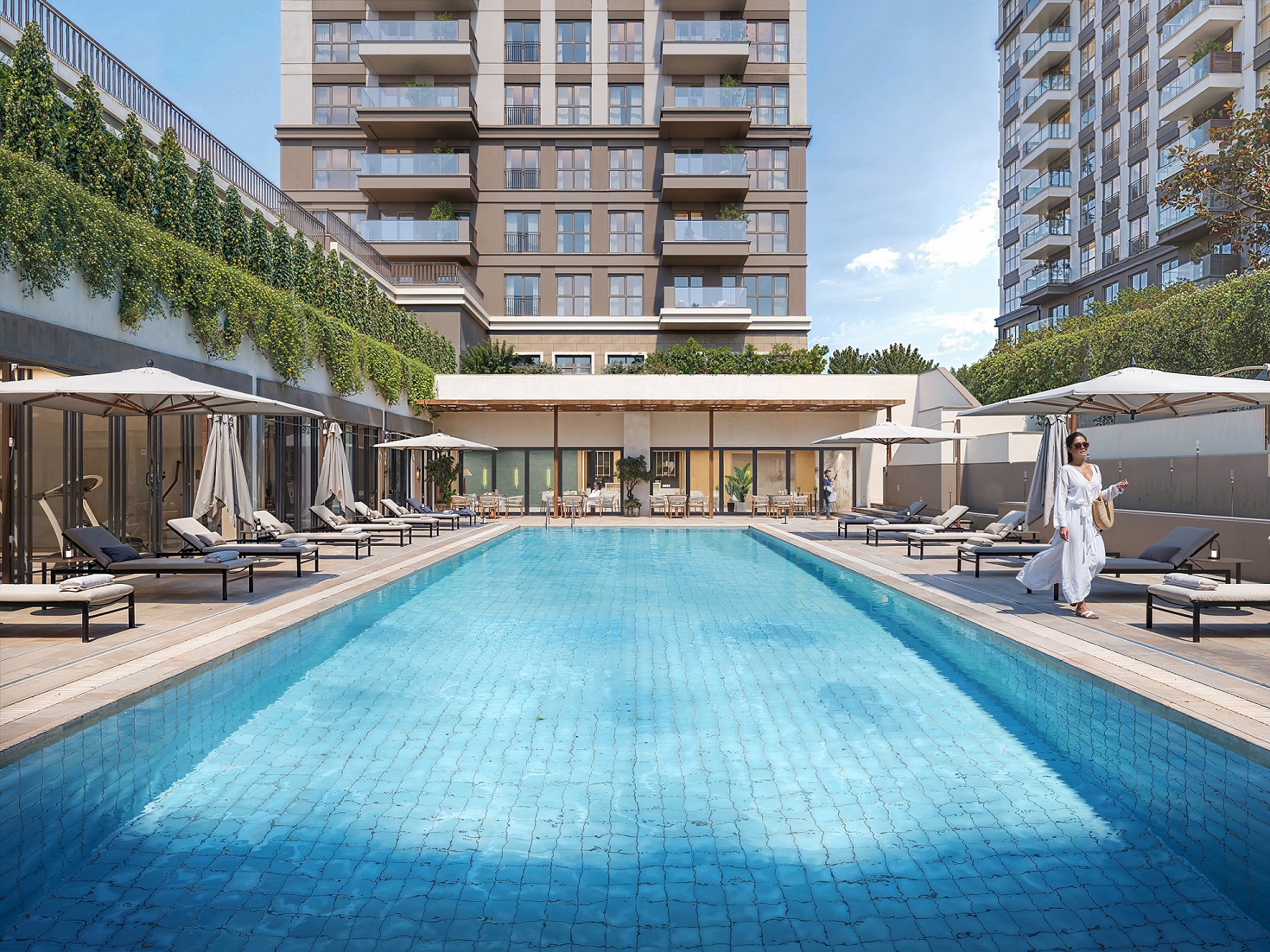 Lakeside Property For Sale In Istanbul - A luxury complex with communal pool