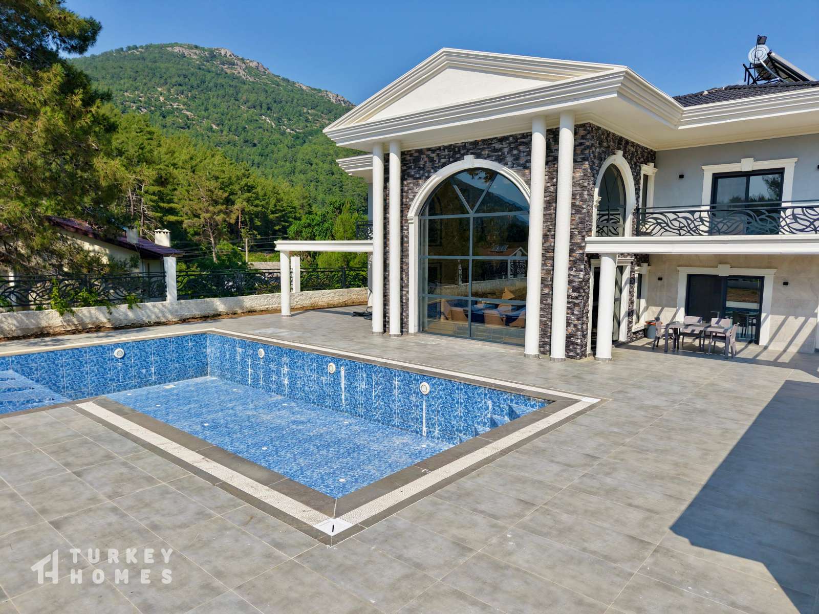 Breathtaking Duplex Villa For Sale In Fethiye - An immaculate villa with a private plot