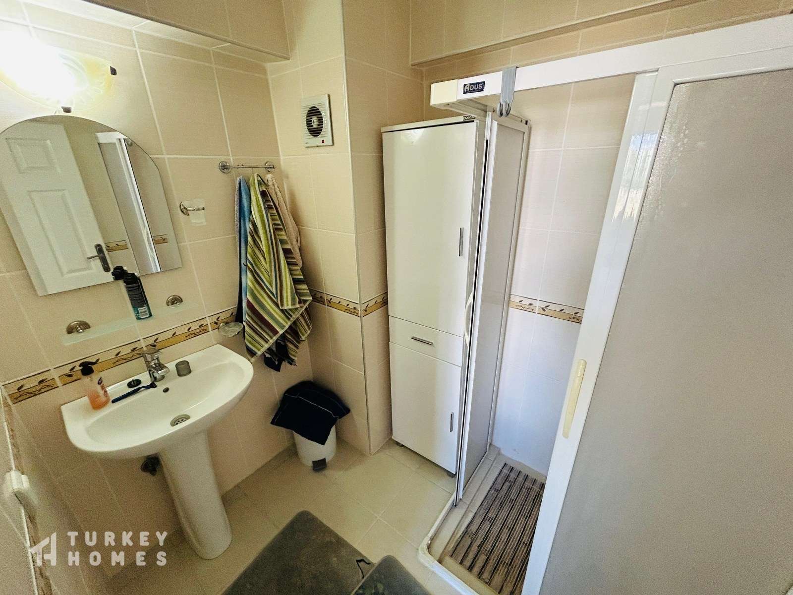 Property With A Sea View For Sale In Didim – Ensuite in second double bedroom