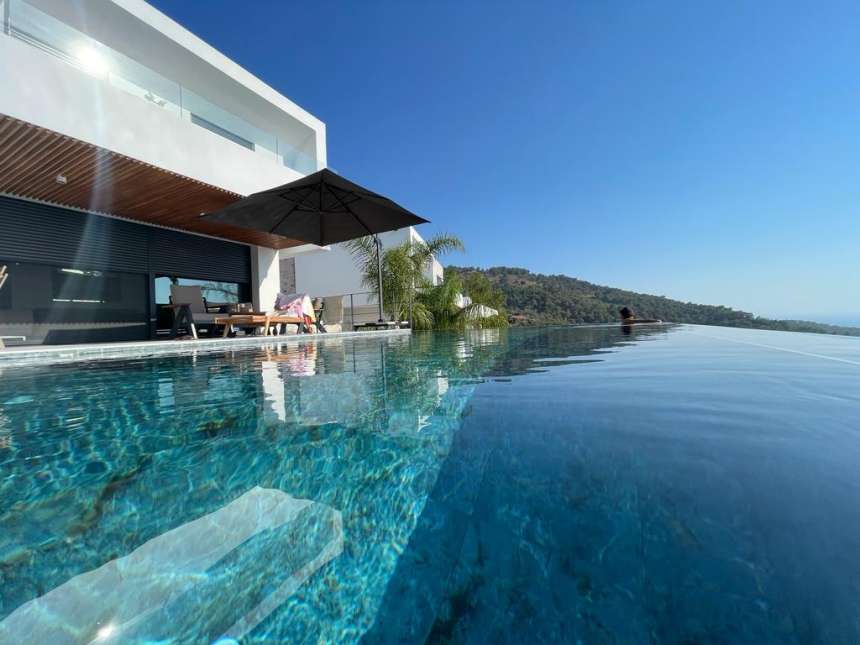 Ultra-Modern Sea View Fethiye Villa In Faralya For Sale - Luxury private infinity pool