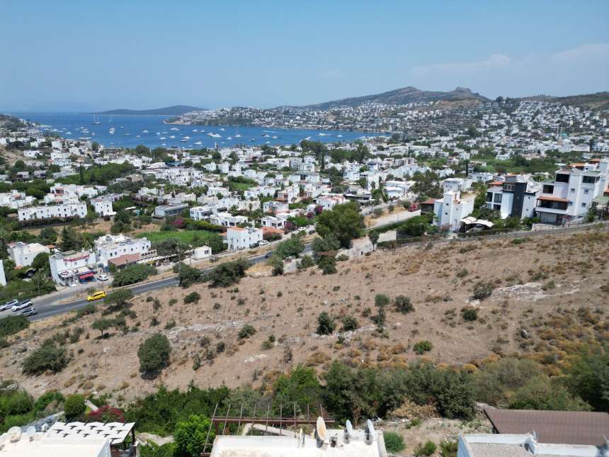A Sea & Nature View Apartment In Bodrum For Sale - Near the seaside with sea and nature views