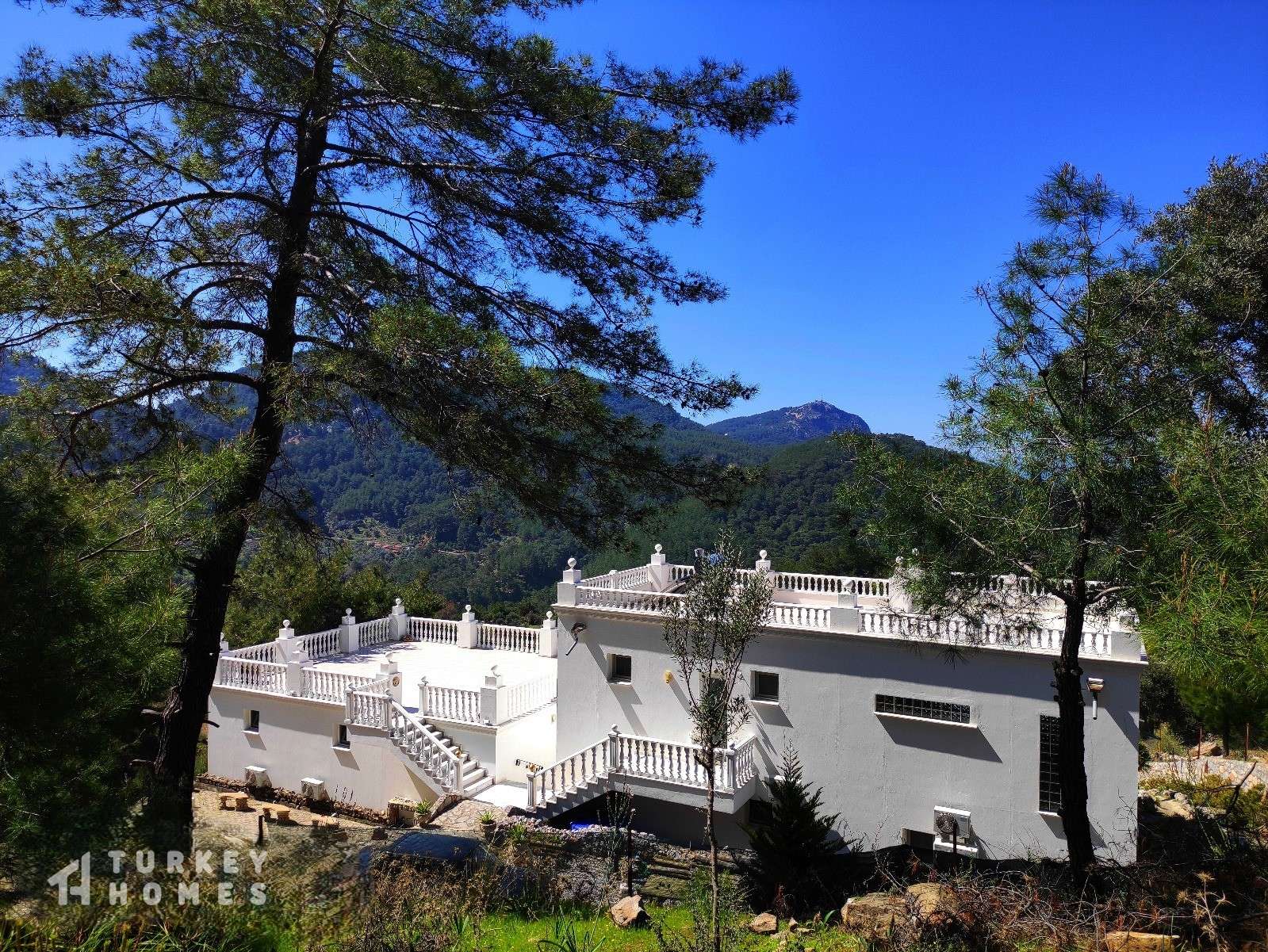 Majestic Villa & Estate For Sale Near Dalyan - Hillside property and natural plot